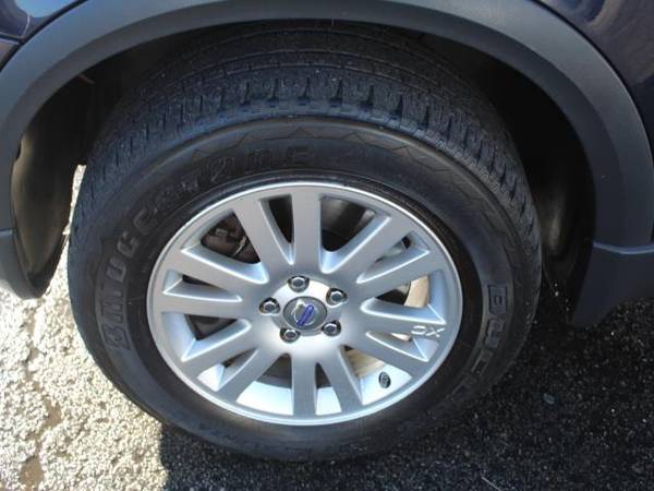 2-Owner* 2008 Volvo XC90 w/Sunroof/3rd Row Leather - cars & trucks -... for sale in Louisville, KY – photo 17