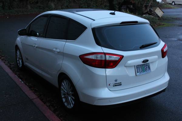 2014 Ford C-Max Hybrid 43 MPG - Super Nice! - - by for sale in Corvallis, OR – photo 8