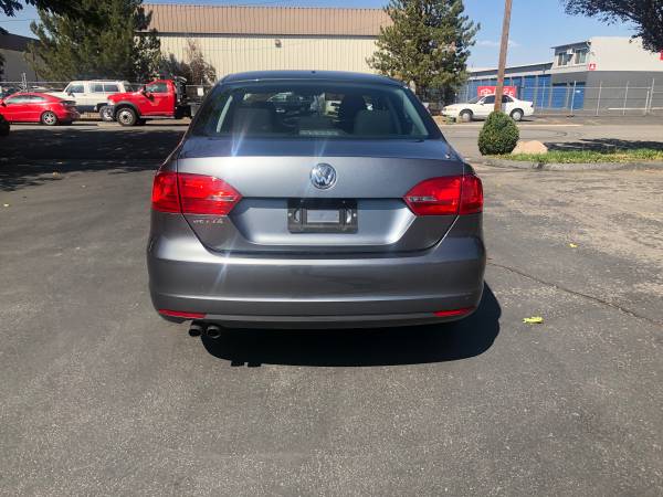 2014 Volkswagen Jetta 2.0L S - 46k MILES- FWD- AUTO- FULL POWER-... for sale in Sparks, NV – photo 4