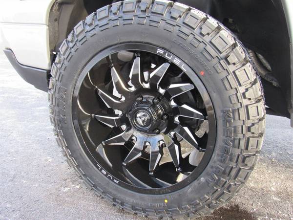 2006 Chevy Silverado 1500 LT Z71 4X4 Crew Cab, New Wheels and Tires! for sale in Appleton, WI – photo 10