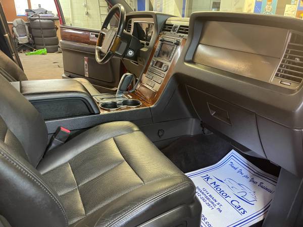 2013 Lincoln Navigator - - by dealer - vehicle for sale in Pittsburgh, PA – photo 13