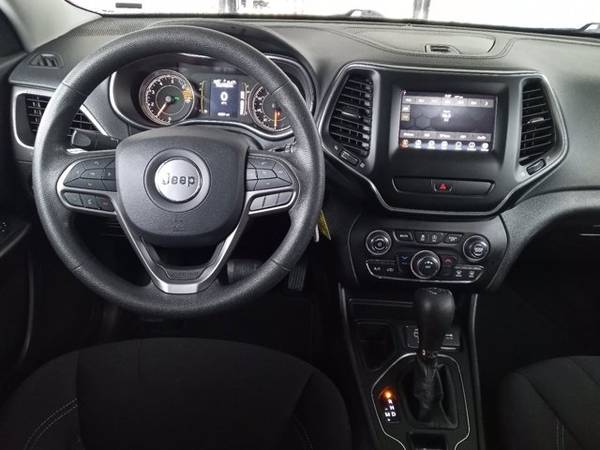 2020 Jeep Cherokee Latitude - - by dealer - vehicle for sale in Wilmington, NC – photo 13
