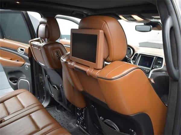 2018 Jeep Grand Cherokee Summit - SUV - - by dealer for sale in Ardmore, TX – photo 24