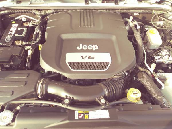 2016 Jeep Wrangler Sport JK 4x4 - cars & trucks - by owner - vehicle... for sale in Somerton, AZ – photo 9