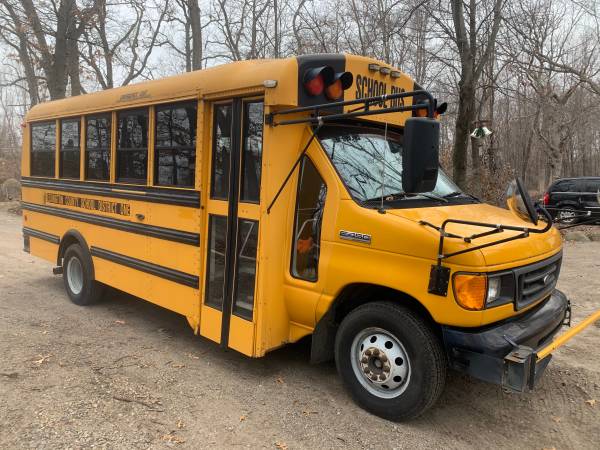 2006 Ford 450 school bus for sale in Andover, MN – photo 7