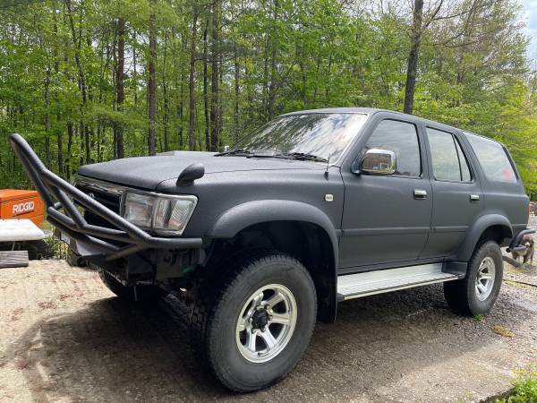 94 s JDM Toyota Hilux Surf Turbo Diesel Right Hand 4Runner - cars & for sale in Harriman, TN – photo 2