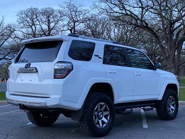 2018 TOYOTA 4RUNNER TRD OFF ROAD PREMIUM 4X4 - - by for sale in Shakopee, MN – photo 14