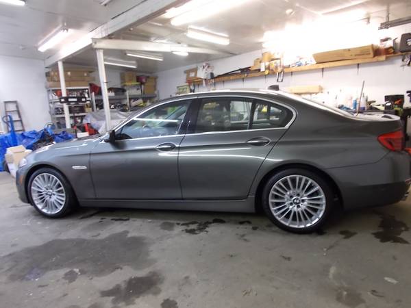 2014 BMW 5 Series 4dr Sdn 550i xDrive AWD - - by for sale in Other, NJ – photo 4