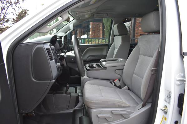 1 Owner 2017 Chevrolet Silverado 3500 DRW Diesel 4x4 Crew Cab... for sale in Apex, NC – photo 14