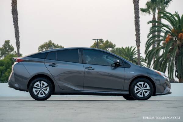 2017 Toyota Prius Four Touring 4dr Hatchback hatchback Gray - cars &... for sale in Santa Clara, CA – photo 6