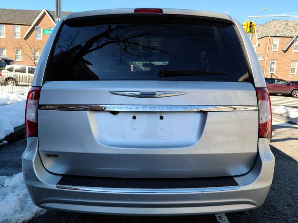 2012 Chrysler Town & Country Touring 139k for sale in Brooklyn, NY – photo 5