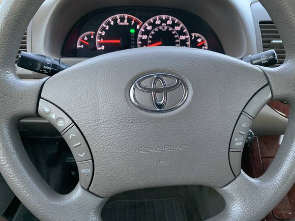 2005 Toyota Camry XLE - - by dealer - vehicle for sale in Whiteland, IN – photo 20