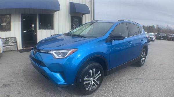 2018 Toyota RAV4 LE suv Blue - - by dealer - vehicle for sale in Roebuck, SC – photo 3