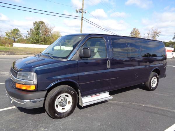 2011 CHEVROLET EXPRESS LT 3500 EXT. 15-PASSENGER! WITH ONLY 70K MILES! for sale in PALMYRA, NJ – photo 2