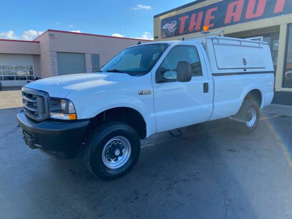 2004 Ford F-250 Super Duty 5.4L V8 8 Foot Bed 4x4 1 Owner Vehicle -... for sale in Elmhurst, IL – photo 11