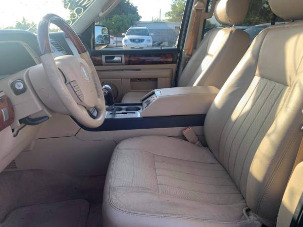 2005 LINCOLN NAVIGATOR - cars & trucks - by dealer - vehicle... for sale in Port Isabel, TX – photo 14