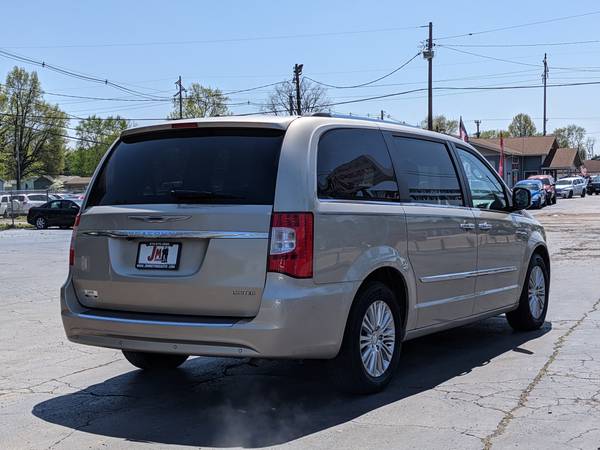 2014 Chrysler Town & Country LIMITED - - by dealer for sale in GRANITE CITY, MO – photo 5