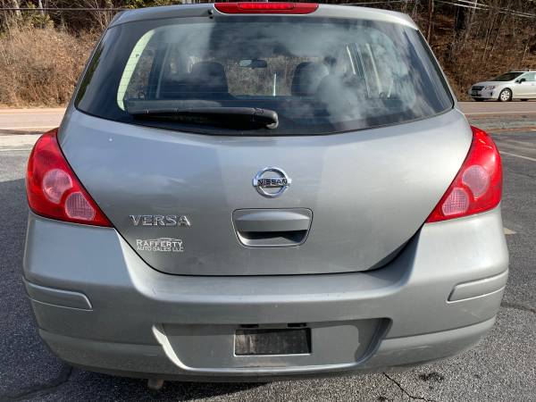 2008 Nissan Versa. 5 speed. - cars & trucks - by owner - vehicle... for sale in Montpelier, VT – photo 6