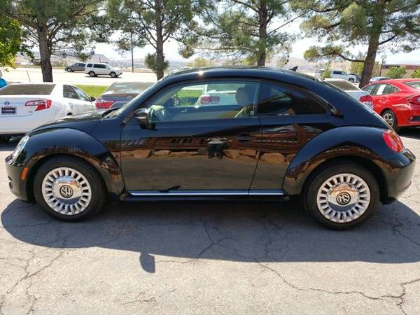* * * 2014 Volkswagen Beetle 2.5L Hatchback 2D * * * - cars & trucks... for sale in Saint George, UT – photo 8
