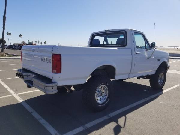 1992 Ford F150 4x4 reg cab, short bed, clean OBS, low miles, video -... for sale in Long Beach, CA – photo 6