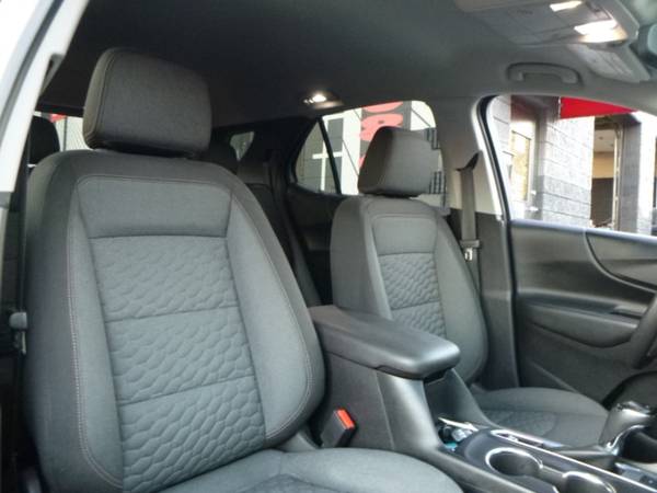 Look What Just Came In! A 2018 Chevrolet Equinox with only 13,125... for sale in Chelsea, MA – photo 14