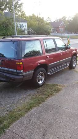 1997 Mercury Mountaineer 5.0 V8 All Wheel Drive for sale in West Frankfort, IL – photo 2