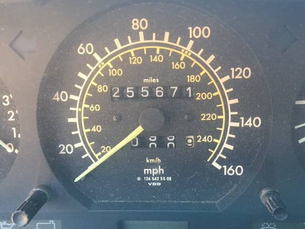 1986 Mercedes Benz 300E - cars & trucks - by owner - vehicle... for sale in Simi Valley, CA – photo 7