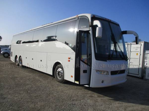 2013 VOLVO 9700 CHARTER BUS - cars & trucks - by dealer - vehicle... for sale in Los Angeles, CA – photo 2