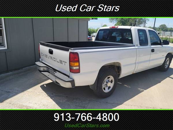 2001 Chevrolet Silverado 1500 - - by dealer - vehicle for sale in Kansas City, MO – photo 4