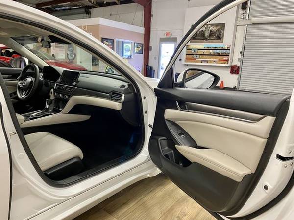 2018 Honda Accord LX Sedan 4D FWD - - by dealer for sale in Sanford, FL – photo 16