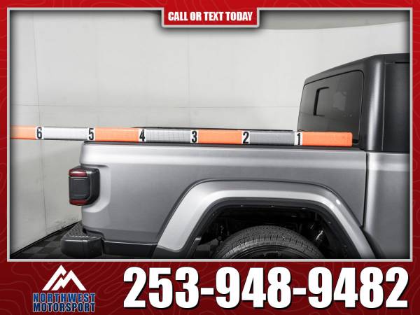 2020 Jeep Gladiator Overland 4x4 - - by dealer for sale in PUYALLUP, WA – photo 12