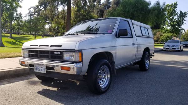 1989 Nissan truck 5 speed ONE OWNER NEW MOTOR WITH SERVICE RECORDS for sale in Los Angeles, CA – photo 3