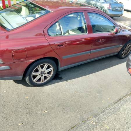 Volvo Enthusiasts - 2001 Volvo S60 2.4T for sale in Kent, WA