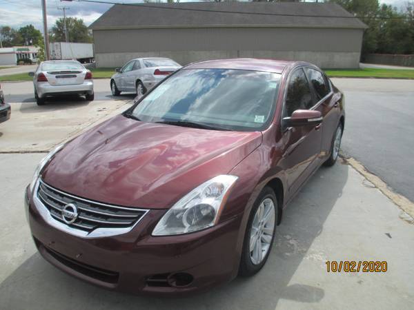 2012 Nissan Altima 3 5 SR - - by dealer - vehicle for sale in Pacific, MO – photo 13