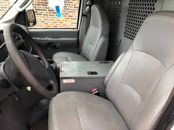 2006 ford e250 cargo van Runs and drives good 117k miles for sale in Bridgeview, IL – photo 13