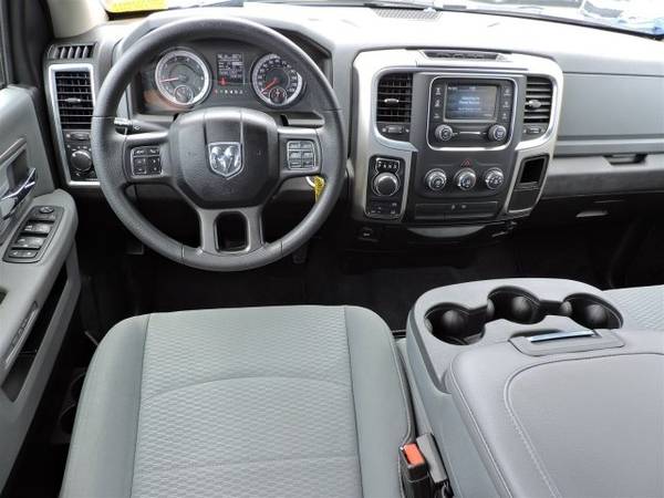 2019 Ram 1500 Classic SLT 4WD Crew Cab for sale in Wilmington, NC – photo 13