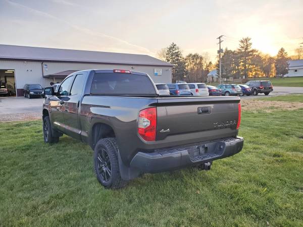 2014 Toyota Tundra Double Cab 4WD 5.7L V8 6.5FT (Financing!) - cars... for sale in Jefferson, WI – photo 8