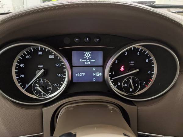 2010 Mercedes-Benz GL-Class GL 550 AWD All Wheel Drive SKU:AA595241... for sale in Elmsford, NY – photo 11