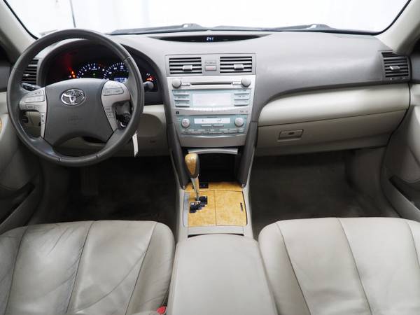 2007 Toyota Camry XLE V6 - - by dealer - vehicle for sale in Wayzata, MN – photo 10