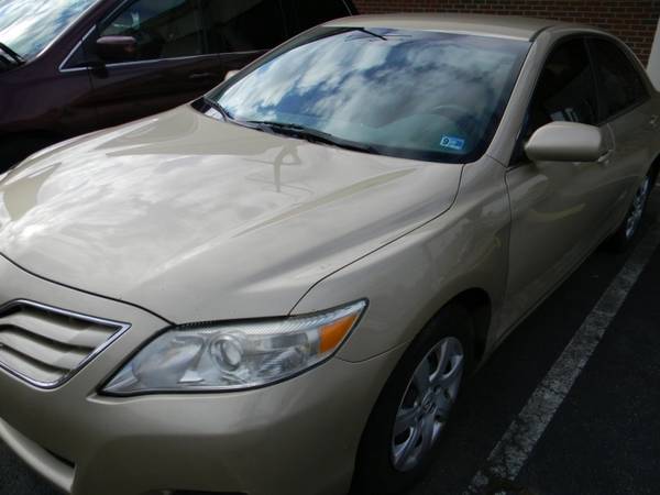 2010 Toyota Camry 4dr Sdn I4 Auto SE with Adjustable front & rear... for sale in Orange, VA – photo 10