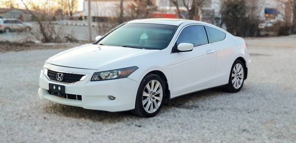 2009 Honda Accord Ex-L Coupe! ONLY 85, 000 Miles! Loaded! Clean for sale in Bloomington, IN – photo 2