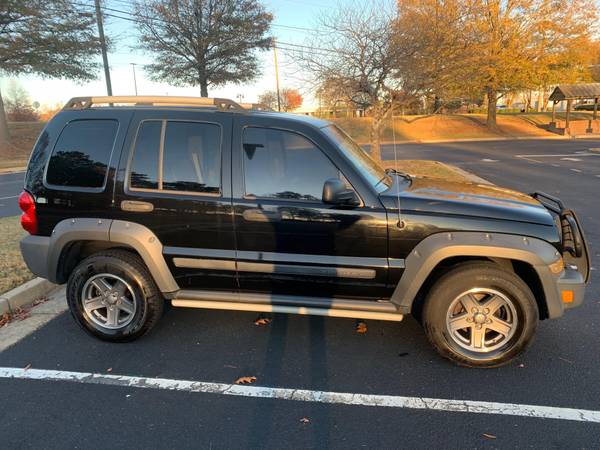 2005 Jeep Liberty Renegade - cars & trucks - by owner - vehicle... for sale in Dacula, GA – photo 6