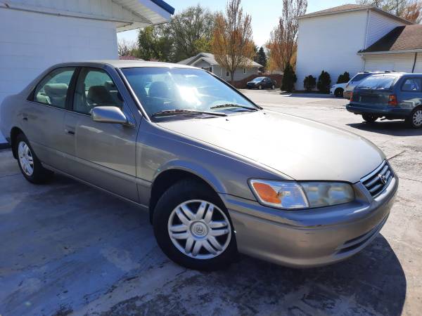 2000 Toyota Camry LE for sale in Mishawaka, IN – photo 3