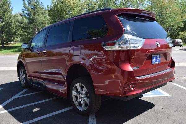2015 Toyota Sienna 5dr 8-Passenger Van SE FWD for sale in Denver, NM – photo 8