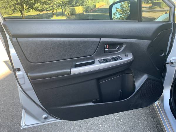 2015 Subaru Impreza 2.0i AWD Hatchback 5 speed CLEAN TITLE Rear Camera for sale in Hillsboro, OR – photo 9