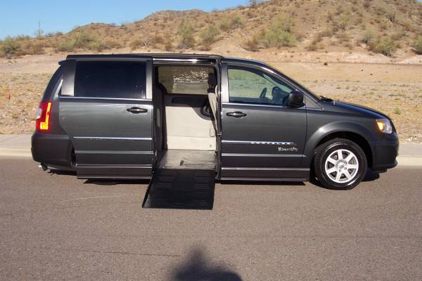 2011 Chrysler Town & Country Touring Wheelchair Handicap Mobility Van for sale in Phoenix, AZ – photo 2