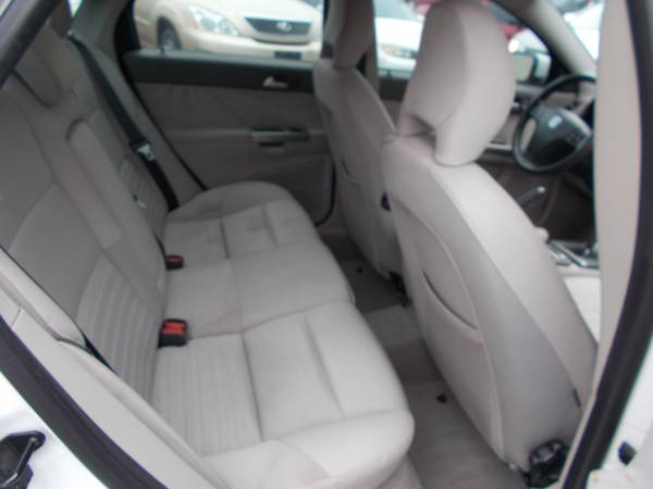 2009 VOLVO S40 CLEAN TITLE www achautohaus com - cars & for sale in Dallas, TX – photo 16