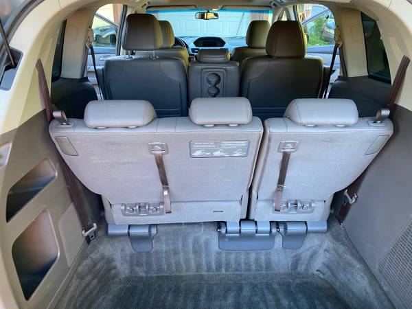 2011 Honda Odyssey EXL - cars & trucks - by owner - vehicle... for sale in Agawam, MA – photo 18