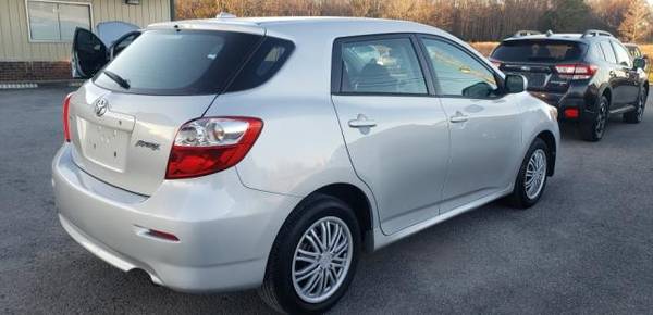 2009 Toyota MATRIX - cars & trucks - by dealer - vehicle automotive... for sale in Bell Buckle, TN – photo 3