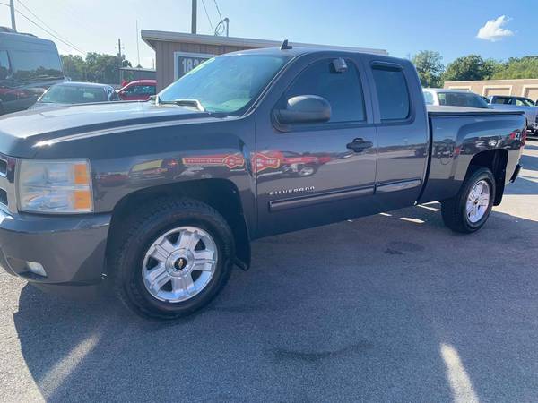 2010 Chevy Silverado 4X4 for sale in ROGERS, AR – photo 3